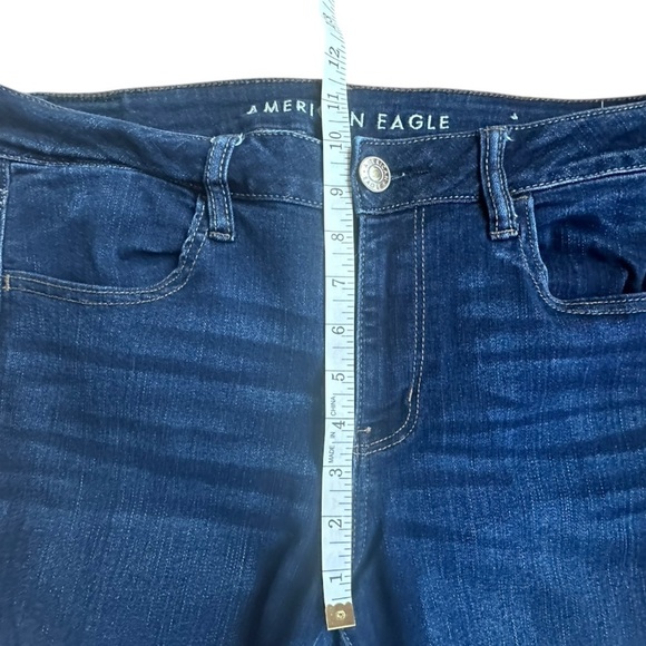 American Eagle Jegging in Medium Blue Wash Size 12P - Picture 12 of 16